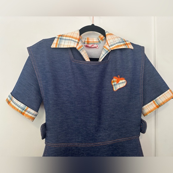 VINTAGE 3-pc 60s/70s denim/plaid print skirt/shirt/tunic set w/apple motif (S) - Picture 3 of 16